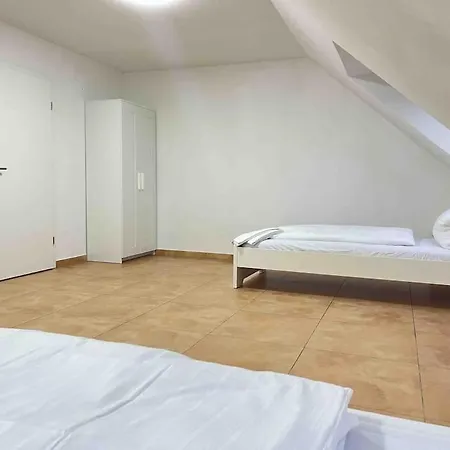 Swf112 - Gemuetliche Monteurwohnung Uebergangswohnung Apartamento
